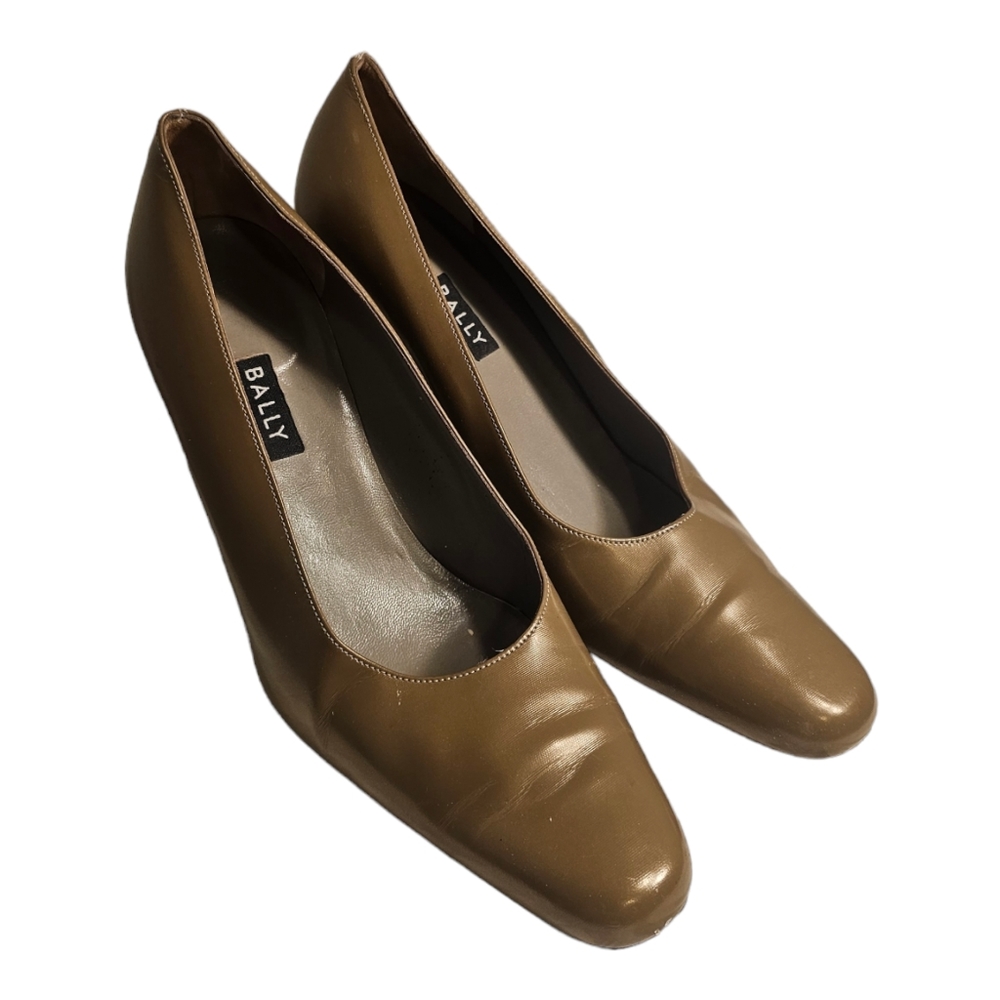 Ballys Vintage Pumps/Size 7 US